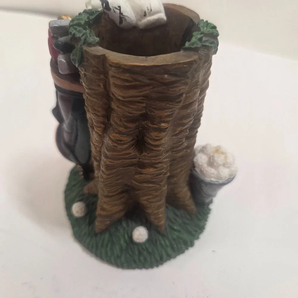 Resin Golf Décor Office Desk Caddy Pen Well   Cute little desk sitter for pens,